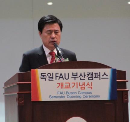 FAU Busan - Chronology 2003: Joint degree programme in engineering 2007: Invitation to establish a Branch Campus in Busan 2008: Development phase 2009: Agreement on Establishment and Operation of FAU