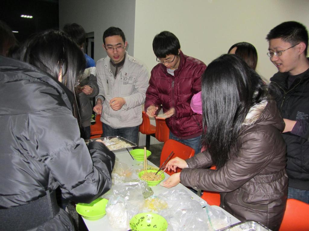 Sichuan University has launched a party with members make dumplings. This activity was held in January 4 th, 2012.
