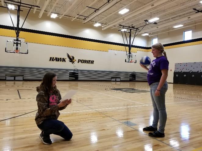 Delaney Lutz and Westley Summers Katie Steinbach and Tessa Petersen 7 th Grade ELA In reading and writing, the 7 th graders have been reading books that are humorous.