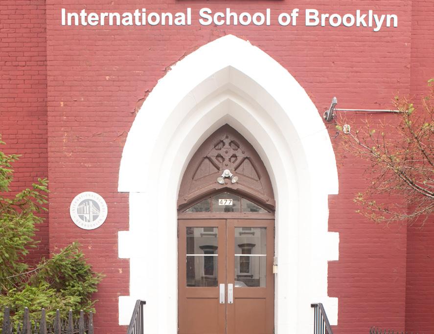 Director of Middle School International School of Brooklyn International School of Brooklyn is seeking a dynamic and inspirational leader to become the next Director of Middle School for our
