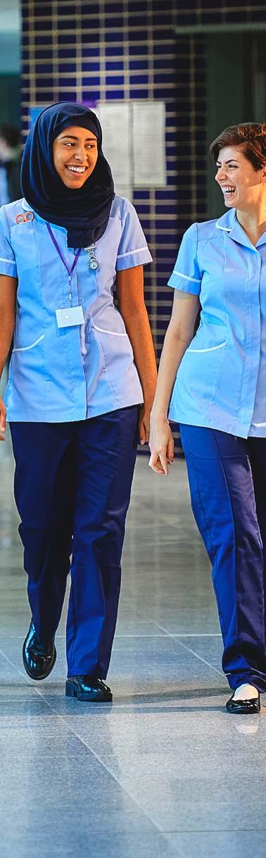 15 4.2 Nursing acceptances from England continue to fall, but Scotland and Wales see increases As with the majority of provision, the majority of nursing acceptances apply, and are accepted to,