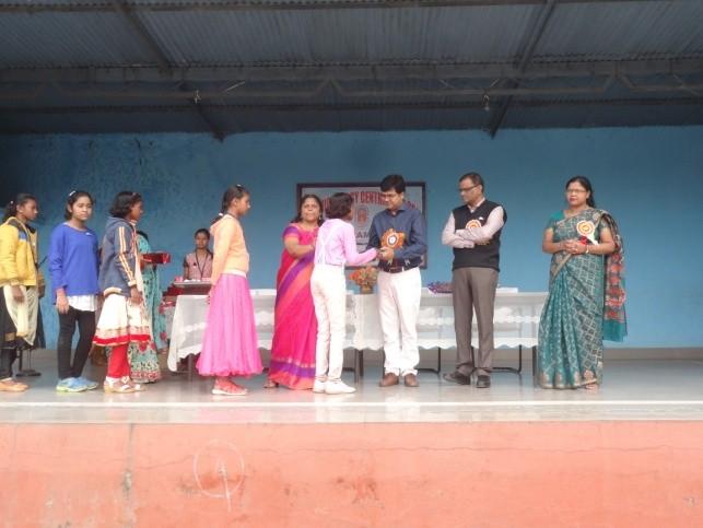 Jawahar Lal Nehru followed by a cultural activities by the students. 10).