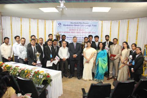 Abhay Thipsay, Judge, Bombay High Court, expressing his views while inaugurating the Second National Moot Court Competition, 2015 Prin. B.G. Jadhav, Exe.