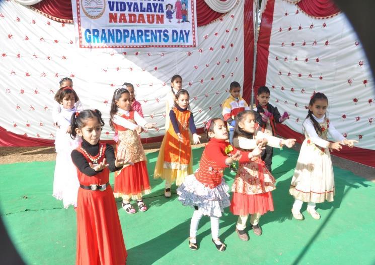 Grandparents Day Our Vidyalaya celebrated Grandparents day on 20-12-2017 to develop regard and respect among primary students