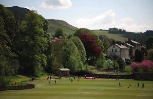 The School HISTORY Since the school was founded in 1512, Giggleswick has continued to grow and develop. In 1934, Catteral Hall opened as Giggleswick s preparatory school.