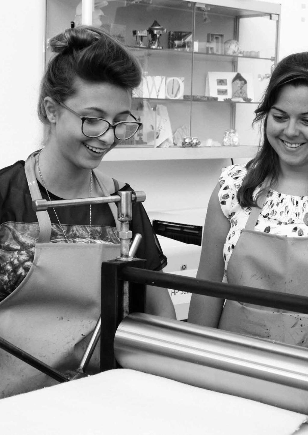 Introduction Campus Tour Studio Iconic British Design Workshops Specialist Print TIMETABLE Day One - Monday After an official welcome, the Course team will meet students and introduce them to the