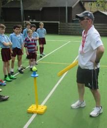 Ex-Cricketer Paul Walker Coaches Upper School Hertfordshire county cricket coach Mr