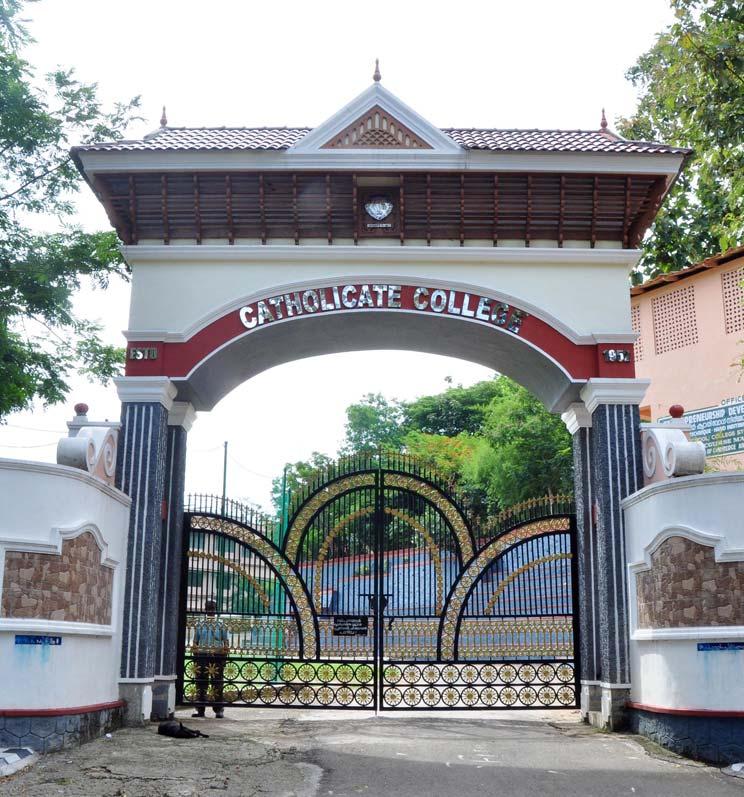 About the college The college was founded in 1952, affiliated to the University of Travancore and then to the University of Kerala. Now it stands affiliated to Mahatma Gandhi University, Kottayam.