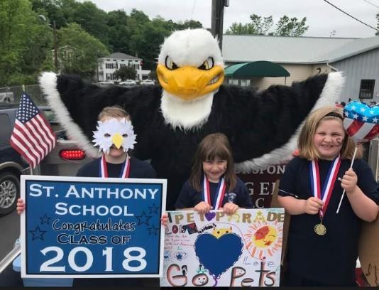 Parents Guild Pet Parade! Many thanks to Paul & Karen Pavano, the Parents Guild and all the volunteers who came together to create our own awesome Eagle's Nest float for the Pet Parade!