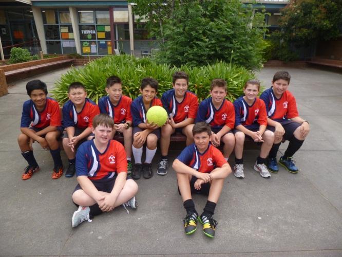 SPORT NEWS Indoor Soccer On Friday 14 th November the students in grade 6 represented St Leo s at the District Indoor Soccer competition.