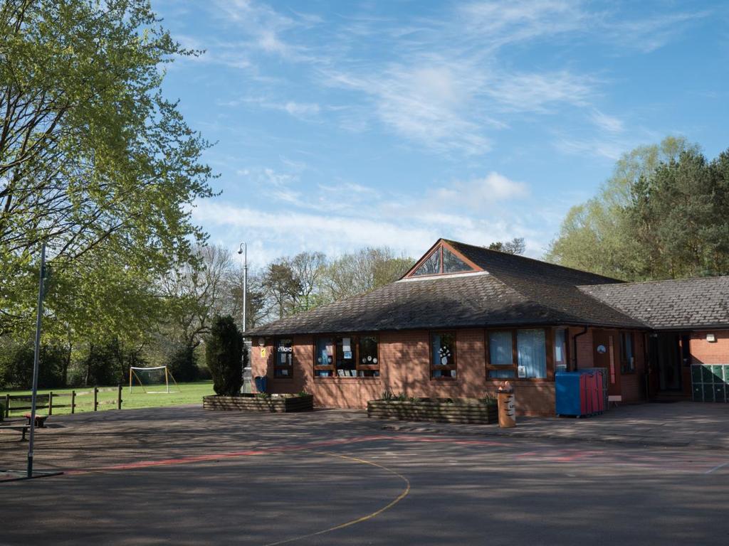 Keresley Grange Primary School Prospectus Keresley Grange is an excellent community school for pupils aged 4-11 years, on the outskirts of Coventry in a beautiful semi-rural area.