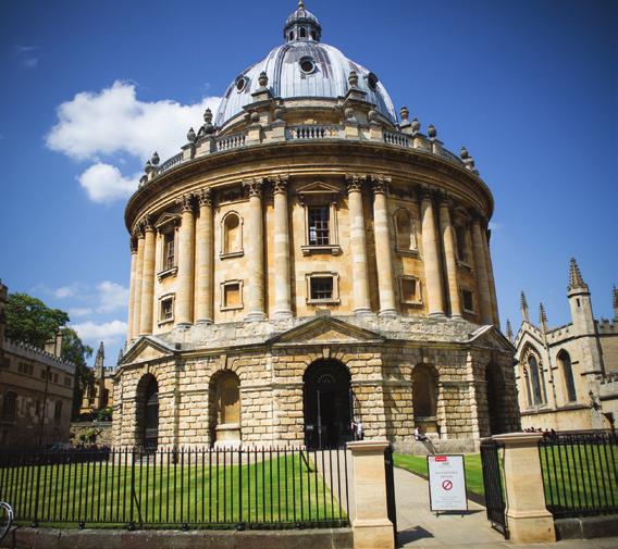 Only an hour from London, Stratford-upon-Avon, Windsor and Heathrow Airport, Oxford really is the perfect place for summer students. Why Oxford School of English?