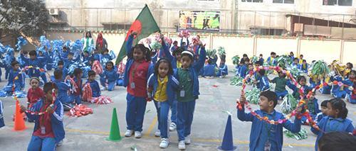Students of Pre-KG presented a patriotic song followed by a colourful physical training display by the KG