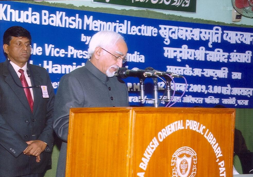 12 th December, 2009:Hon ble vice President of India, Janab M.