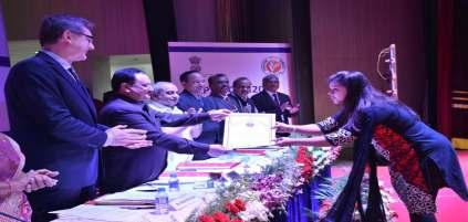 rd Dr Shailee Vyas receiving the National Award from Shi