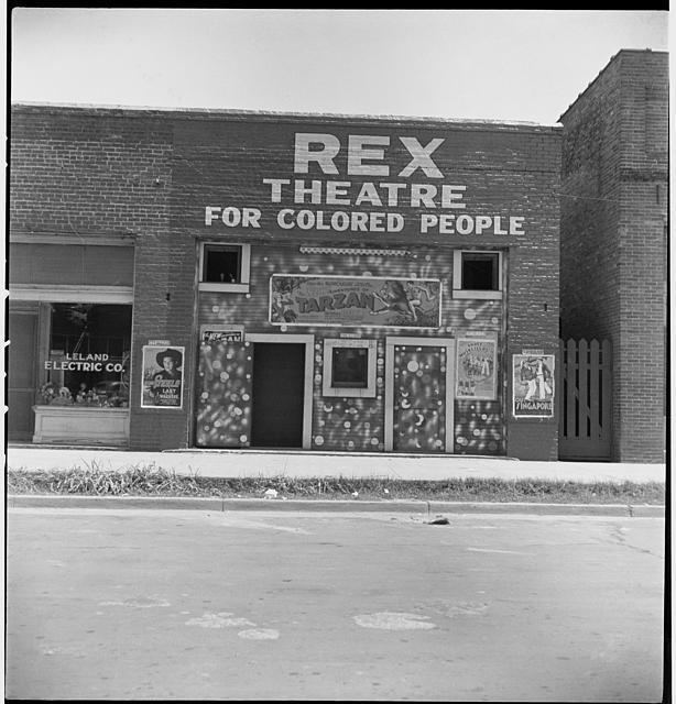 10. Image Sign on a restaurant. (1938) http://www.loc.
