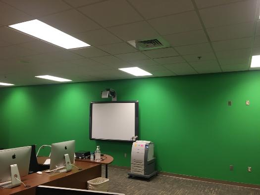 MCTC s Digital Media New Green Screen Wall in Lab Madison Career & Technical Center recently added a green wall to their digital media lab.
