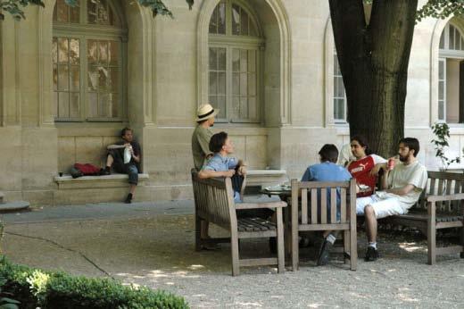SOME INFORMATION ABOUT THE FRENCH UNIVERSITY SYSTEM After passing their Baccalauréat, French students can either go to University, or prepare the entrance exams to get into the Grandes Écoles