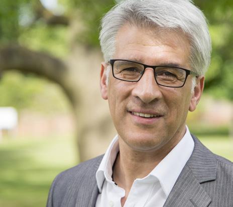 A message from our founder Steve Chalke When I started Oasis back in 1985, I had no idea it would grow into the wonderful family of charities that it has become today.