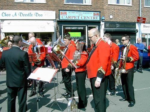3) Foden s Band held a concert at Sandbach School (17 April 2009) to celebrate the opening of the Transport Festival. It was also the first year that they led the procession through the town.