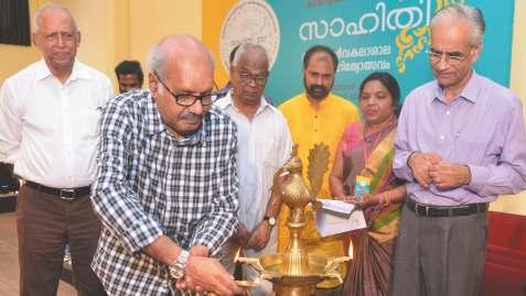Rajashekaran delivered e key note address on e topic 60 years of Malayalam Literature in e inaugural function.